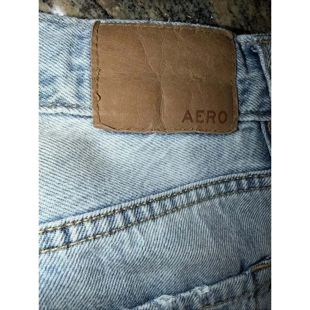 Aeropostale 90’s Baggy Jeans Light Wash Distressed Button Fly Size 8